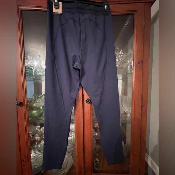 Victorias Secret Pink Active Size XL Leggings NWT - Picture 2 of 4